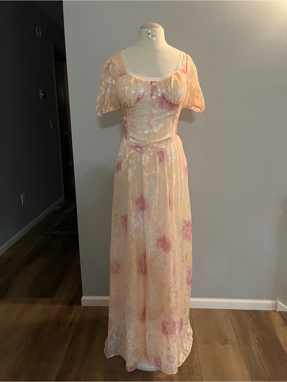 NEW WITH TAGS Peach Floral Maxi Dress with Corset Style Top and Puff Sleeves